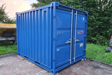 Container